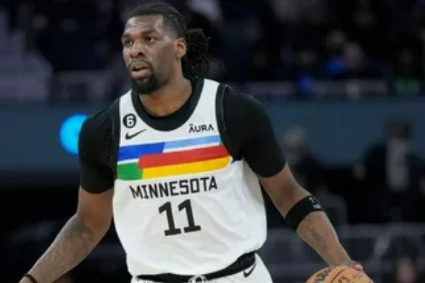 逆袭之星！纳兹·里德摘得最佳第六人桂冠！