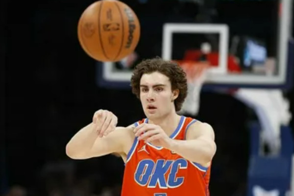 雷霆交易吉迪至公牛，卡皇入驻，吉迪启航芝加哥