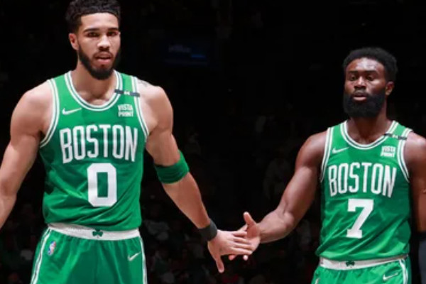 杰森·塔图姆和杰伦·布朗归来！志在卫冕冠军！