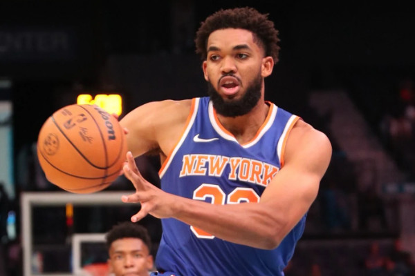 唐斯尼克斯首秀,三分虽欠佳仍助队取胜!