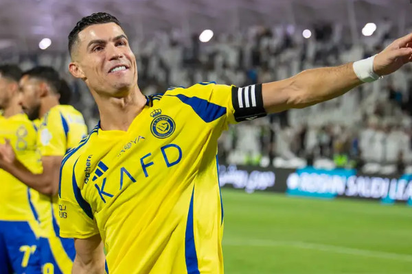 C罗点球绝杀阿尔沙巴布！助球队2-1险胜！