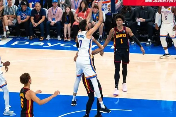 亚历山大豪取35分,助雷霆队128-104老鹰队达成三连胜!