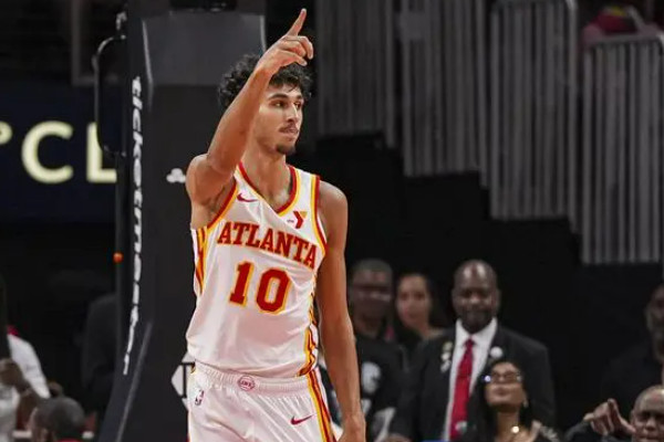 状元VS榜眼！奇才老鹰上演选秀权大战，谁更胜一筹？