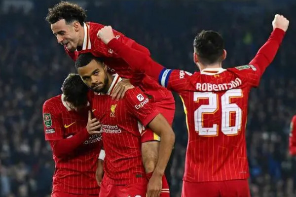 利物浦 3-2 险胜布莱顿，晋级卡拉宝杯8强！