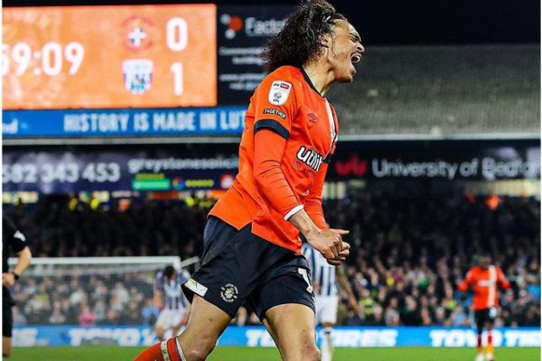 卢顿1-1西布罗姆维奇：马贾惊艳进球，钟塔西救主平局收场！