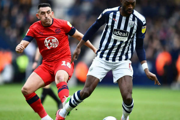 伯恩利进球被吹，西布罗姆维奇0-0险守，此局比赛引起热议！