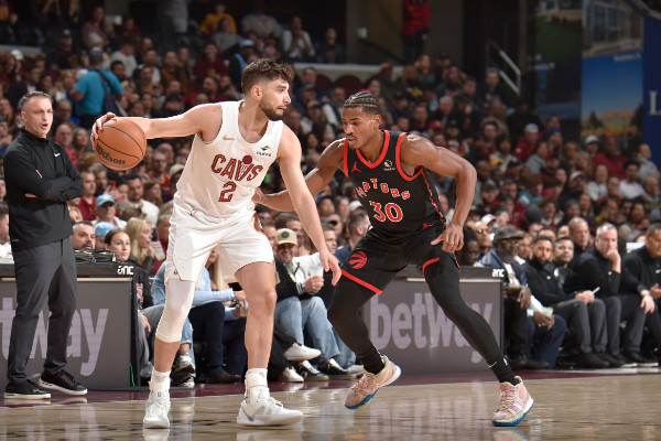 泰·杰罗姆翻身成为骑士队替补席上的得分利器！