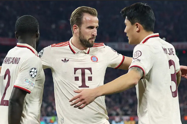 金敏宰头球建功助拜仁1-0巴黎圣日耳曼！